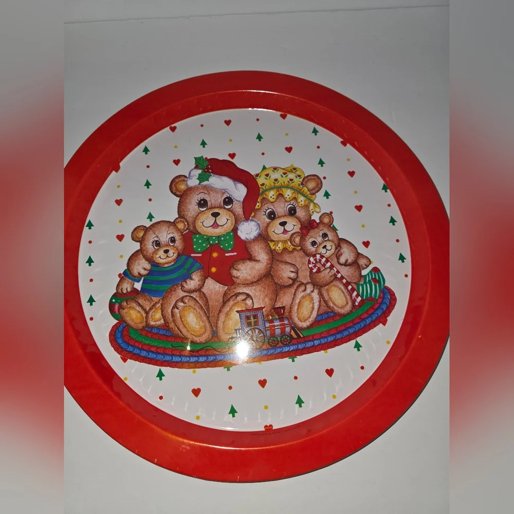 Vintage GIFTCO Metal Christmas Tray, Teddy Bear Family, 13” Diameter